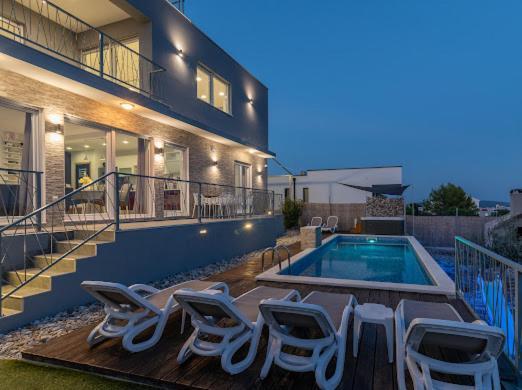 Villa Hedonist Seget Vranjica Bagian luar foto