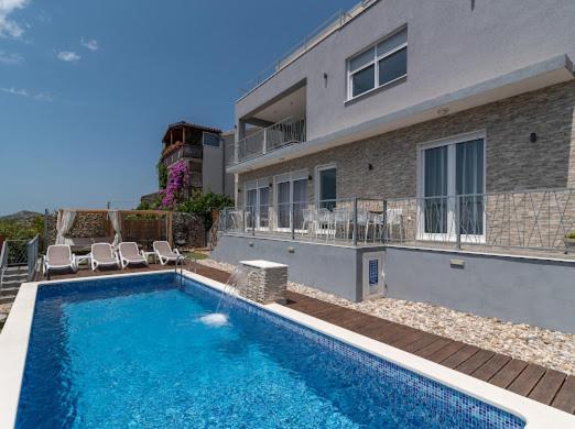Villa Hedonist Seget Vranjica Bagian luar foto