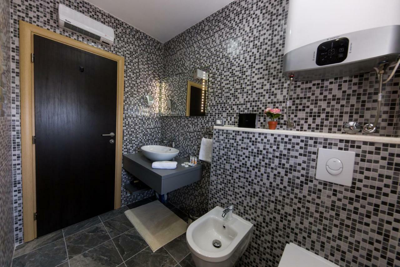 Villa Hedonist Seget Vranjica Bagian luar foto